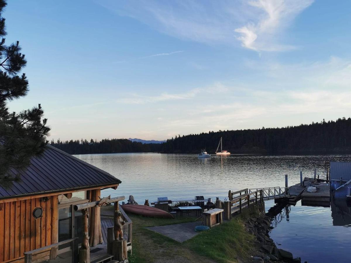 Jade Resort-Oceanfront Suites In Gowlland Harbour Heriot Bay Exterior foto